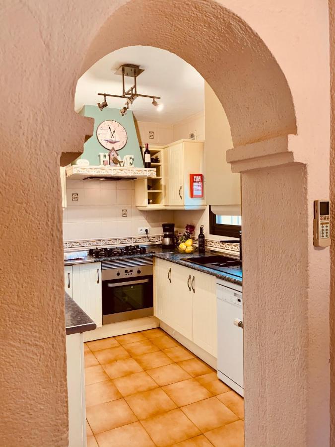 Cassandra - Beautiful Private Villa With Heated Pool Included Jávea Esterno foto