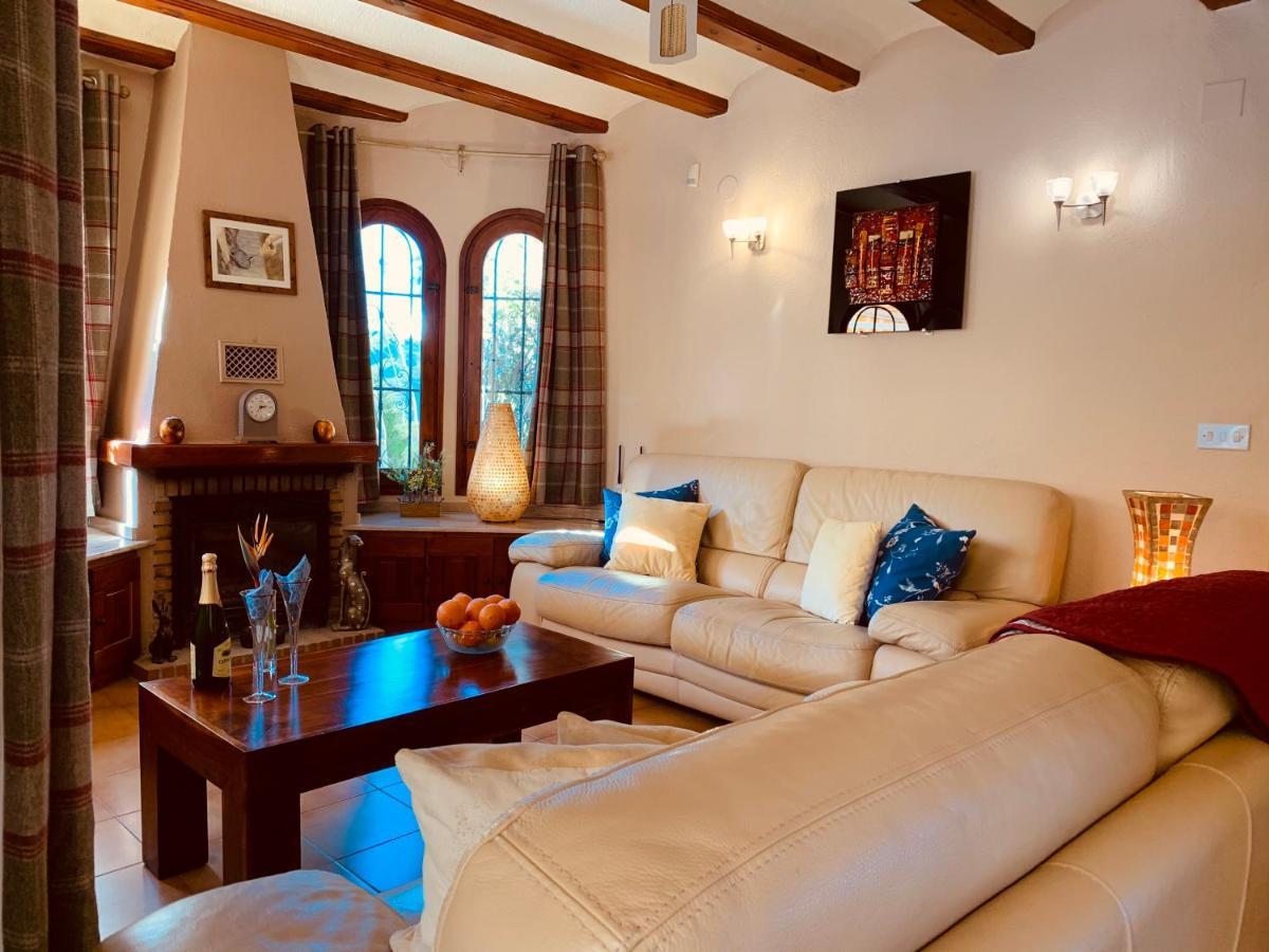 Cassandra - Beautiful Private Villa With Heated Pool Included Jávea Esterno foto
